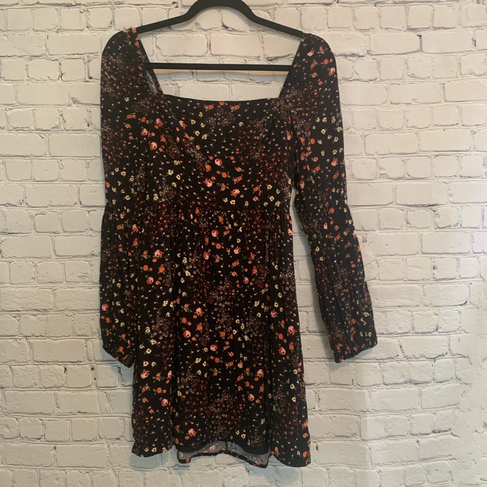 Floral, Long Sleeved Midi Dress